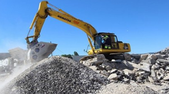 挖掘機破碎斗廠家講述效果問題！